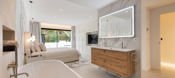 3 bedrooms Apartment in Marbella, Spain No. 122392 28