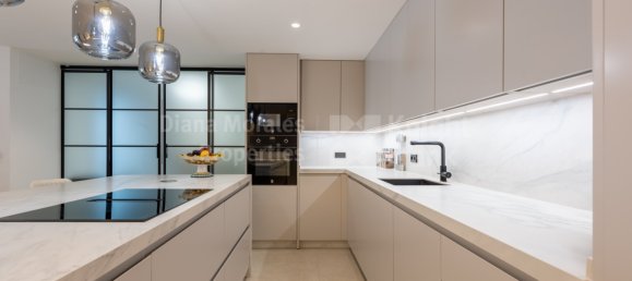 3 bedrooms Apartment in Marbella, Spain No. 122392 18