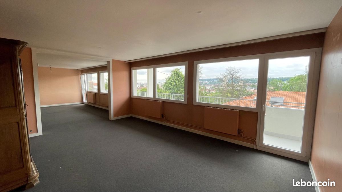 Квартира с 6 спальнями в Лаксу, Франция № 60163