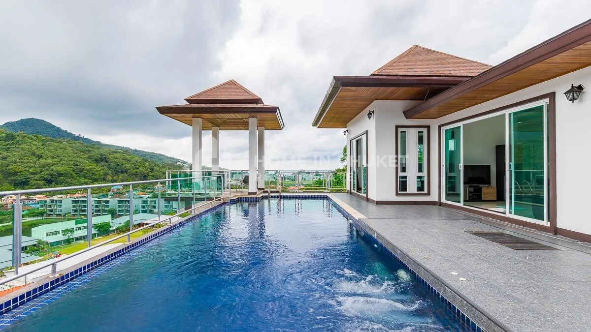 Casa de 5 dormitorios en Kamala, Thailand No. 60391