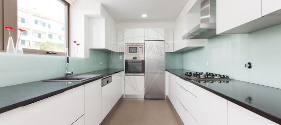 3 bedrooms House in Lourinha, Portugal No. 158099 3