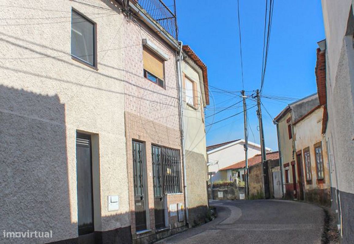 3 bedrooms House in Agueda, Portugal No. 47412