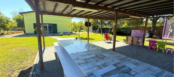 2 rooms House in Carpi, Italy No. 276110 5