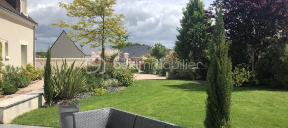 4 bedrooms House in Savonnieres, France No. 40021 5