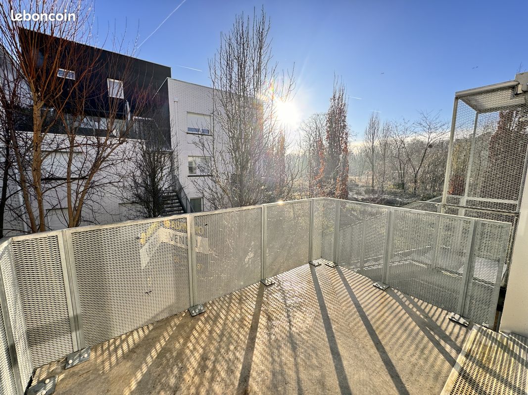 1 bedroom Apartment in Palaiseau, France No. 119244