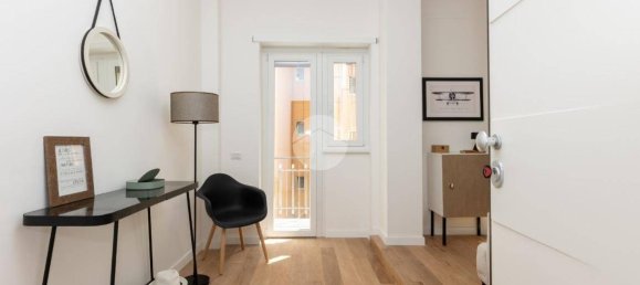 1 bedroom Apartment in Rome, Italy No. 324658 9