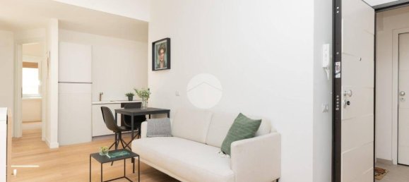 1 bedroom Apartment in Rome, Italy No. 324658 2
