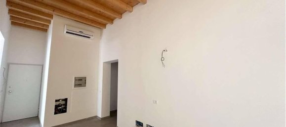 3-Zimmer Doppelhaus in Carpi, Italy, Nr. 28561 4
