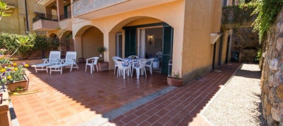 4 rooms Apartment in Monte Argentario, Italy No. 1897 2