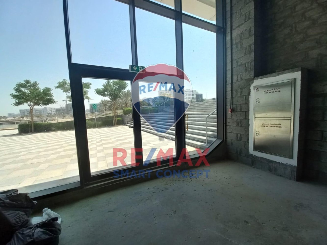 Laden in Al Raha Beach, UAE 130m², Nr. 40522