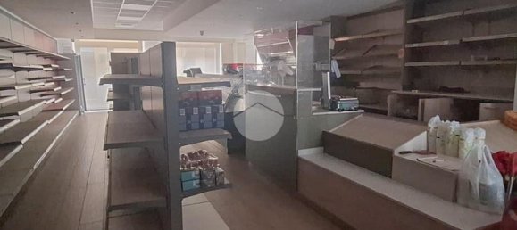 4 rooms Commercial property in Trescore Cremasco, Italy No. 353976 3