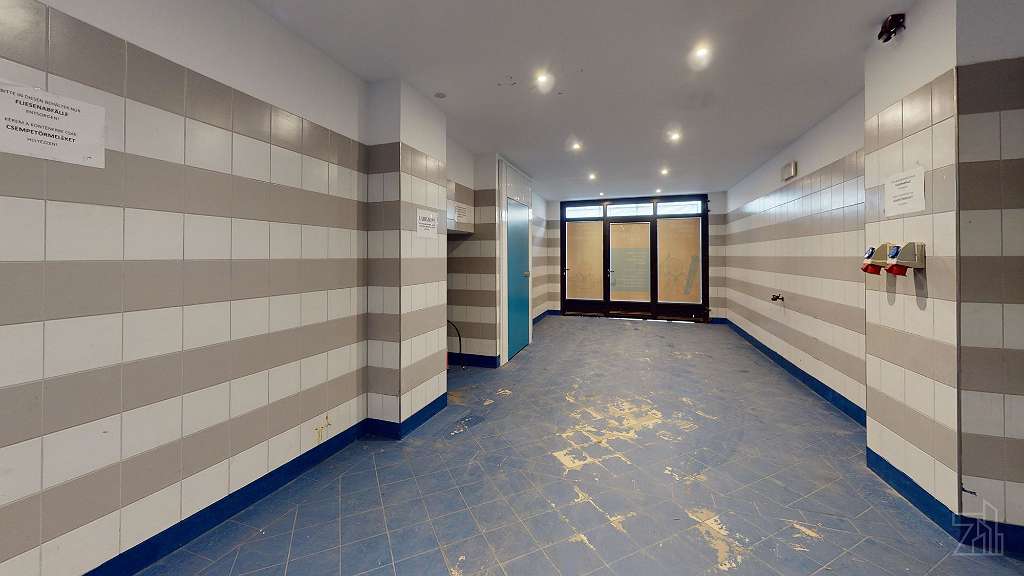 596m² Warehouse in Meidling, Austria No. 99633