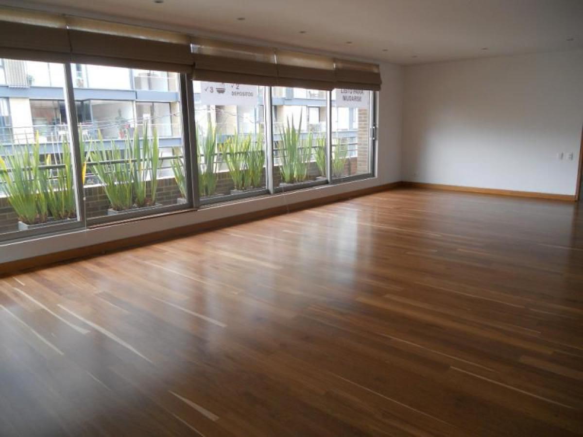 3 Schlafzimmer Haus in Bogota, Colombia, Nr. 9974