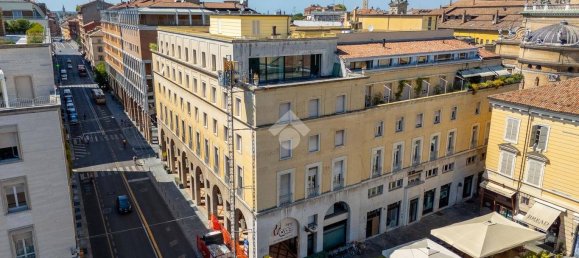 Apartamento T3 em Parma, Italy N.º 303980 17