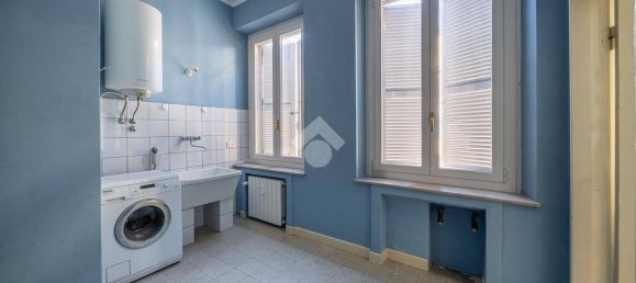 Apartamento T3 em Parma, Italy N.º 303980 14