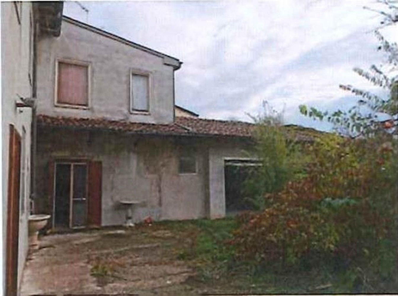 Casa de 2 divisões em Casalbuttano ed Uniti, Italy N.º 95667