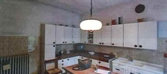 Casa de 2 divisões em Casalbuttano ed Uniti, Italy N.º 95667 5