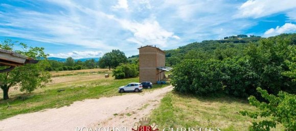 10 bedrooms House in Fratta Todina, Italy No. 129164 38