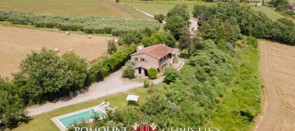 10 bedrooms House in Fratta Todina, Italy No. 129164 6