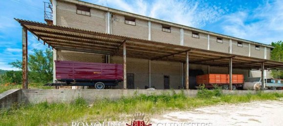 10 bedrooms House in Fratta Todina, Italy No. 129164 42