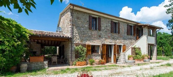10 bedrooms House in Fratta Todina, Italy No. 129164 18