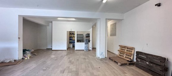 85m² Warehouse in Davoli, Italy No. 303659 11