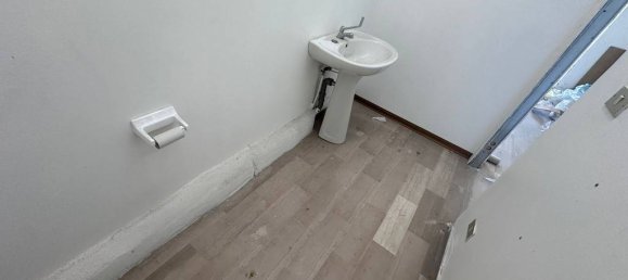 85m² Warehouse in Davoli, Italy No. 303659 13