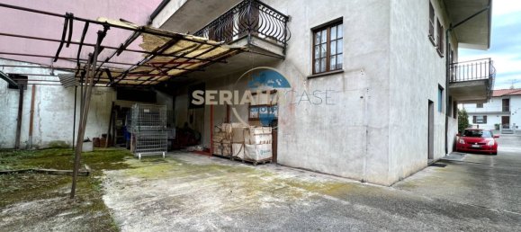 5-salle Maison à Cene, Italy No. 69998 15