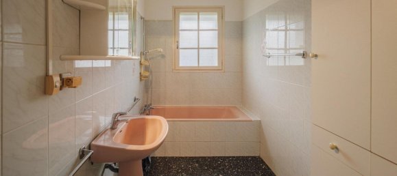 5 bedrooms House in Albi, France No. 300149 12