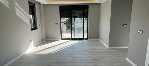 Villa 4+1 in Kepez, Turkey No. 15478 15