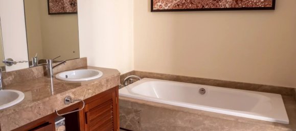 4 bedrooms Villa in Tamarin, Mauritius No. 34 17