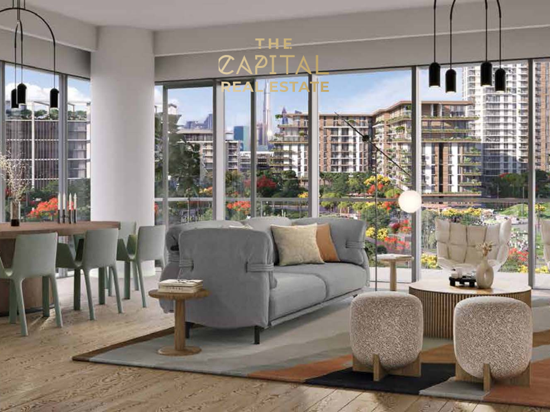 Studio in Dubai, UAE No. 10582