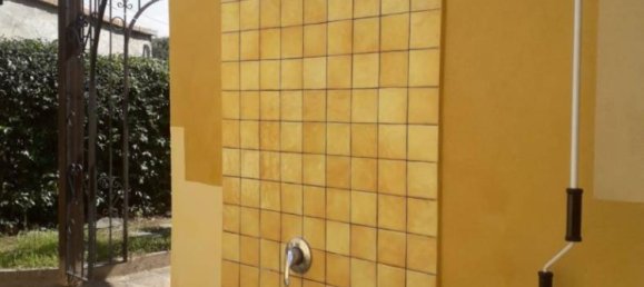 3 Schlafzimmer Haus in Briatico, Italy, Nr. 265234 4