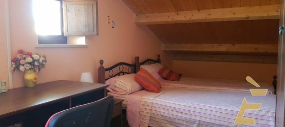 3 Schlafzimmer Haus in Briatico, Italy, Nr. 265234 17