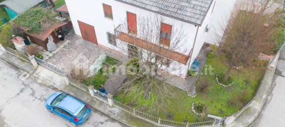 3 غرف نوم فيلا في Finale Emilia, Italy رقم 140282 34