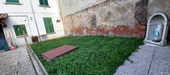 Дом с 5 комнатами в Гуальтьери, Италия № 108393 28