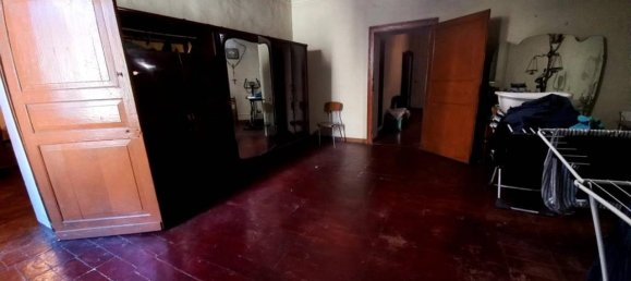 Дом с 5 комнатами в Гуальтьери, Италия № 108393 17