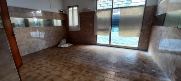 Дом с 5 комнатами в Гуальтьери, Италия № 108393 11