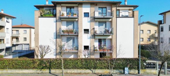 3 rooms Apartment in Brescello, Italy No. 210824 56