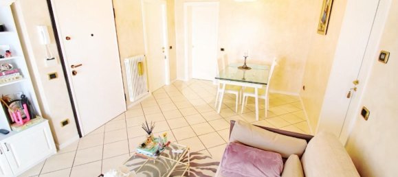 3 rooms Apartment in Brescello, Italy No. 210824 6