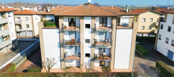 3 rooms Apartment in Brescello, Italy No. 210824 91