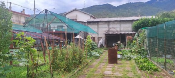 Casa de 4 dormitorios en Pordenone, Italy No. 353866 2