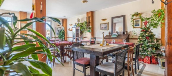 8 rooms Garage in Cervia, Italy No. 320816 5