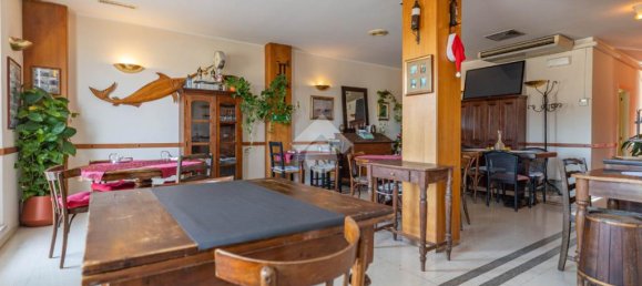 8 rooms Garage in Cervia, Italy No. 320816 9