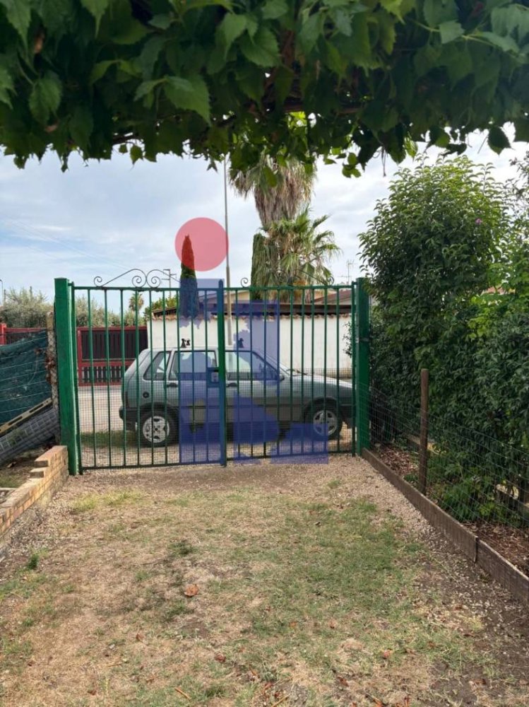 2 غرف نوم فيلا في Latina, Italy رقم 285377