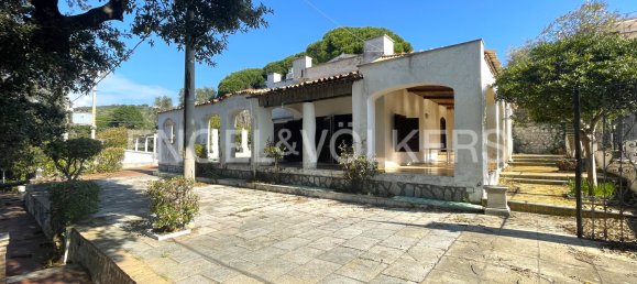 6 bedrooms Villa in Gaeta, Italy No. 105251 13