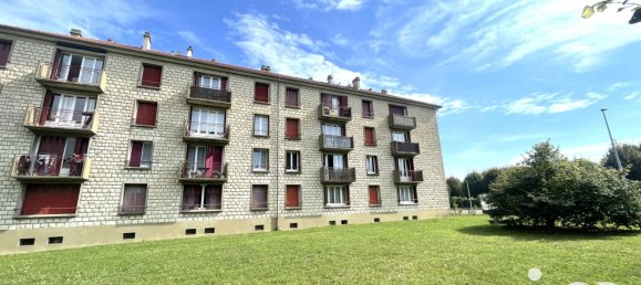 Apartamento de 2 dormitorios en La Chapelle-Saint-Luc, France No. 53478 31