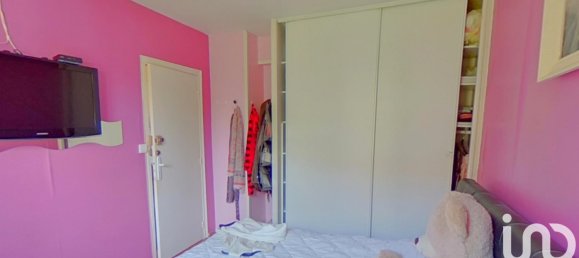 Apartamento de 2 dormitorios en La Chapelle-Saint-Luc, France No. 53478 13