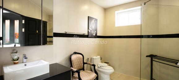 4 bedrooms Cafe / restaurant in Pattaya, Thailand No. 24844 16