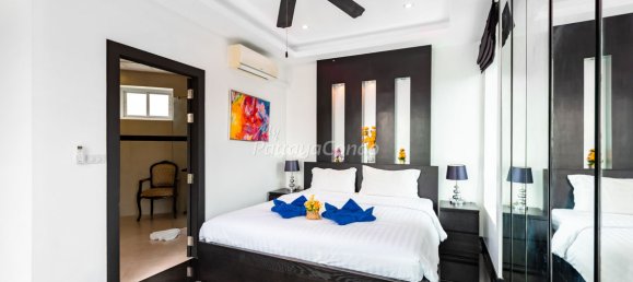 4 bedrooms Cafe / restaurant in Pattaya, Thailand No. 24844 13